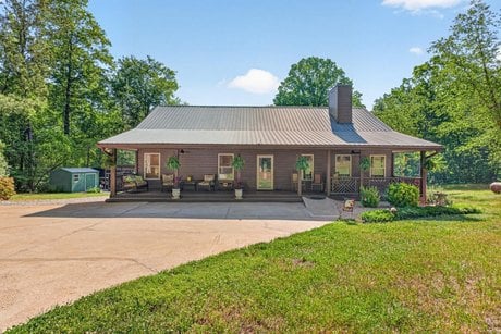 1270 Perryman Rd