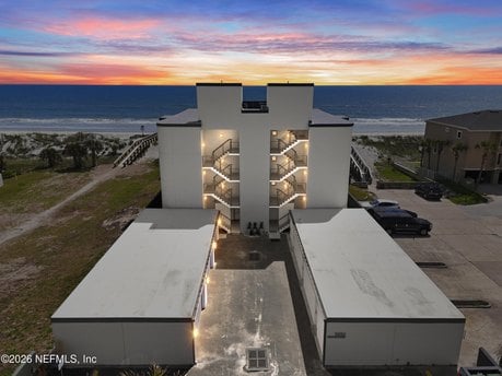 1951 Ocean Dr S Apt 2A