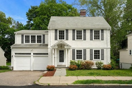 82 Allen Ave