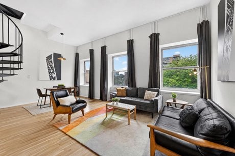 222 Grand St Apt 4K