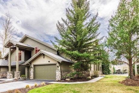 2787 Gallivan Loop