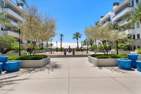 945 E Playa Del Norte Dr Unit 2022