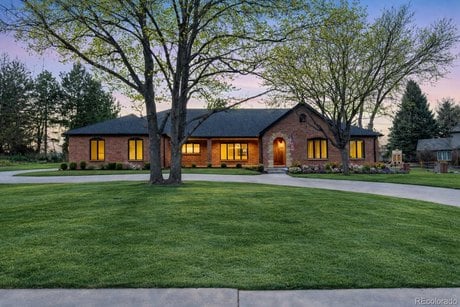 11 Mockingbird Ln
