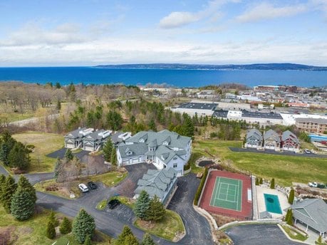 810 Harbor Watch Dr Unit 102