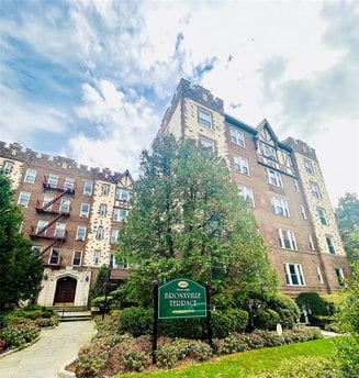 1468 Midland Ave Apt 2F