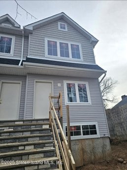 331 Pulaski Ave