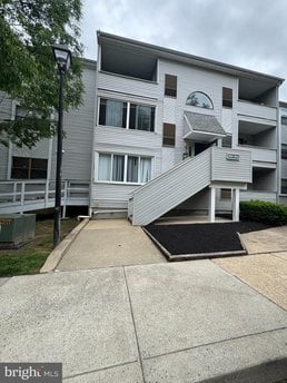 1633 Governor House Cir Unit 199