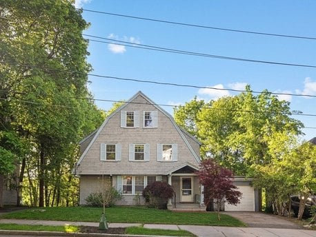 105 Grant Ave