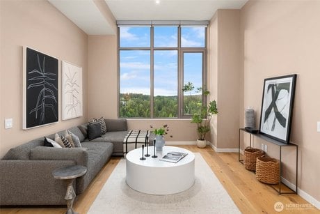 10232 NE 10th St Apt 1602