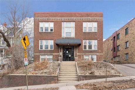 522 Ridgewood Ave Apt 9