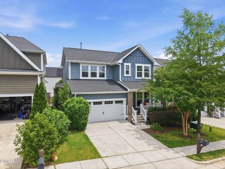 358 Tyner Loop Cir