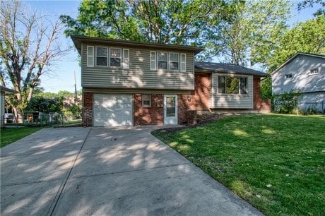9200 Reeder Dr