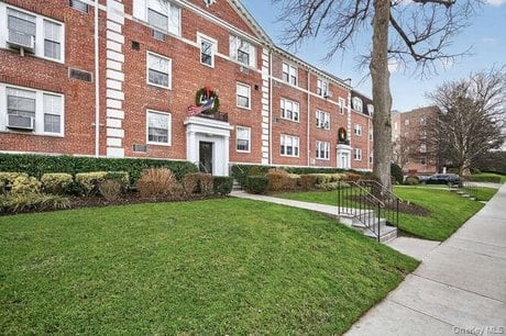 24 Hamilton Pl Apt F1