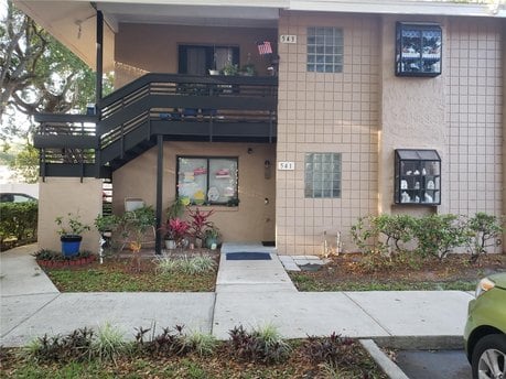541 Trellis Ct Unit A