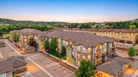 1560 Olympia Cir Apt 304