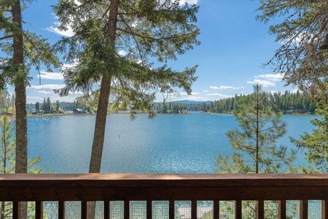 1130 Echo Lake Rd