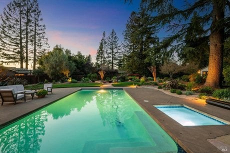 1222 Apple Tree Ct