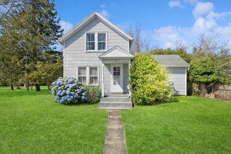 29 Accabonac Rd