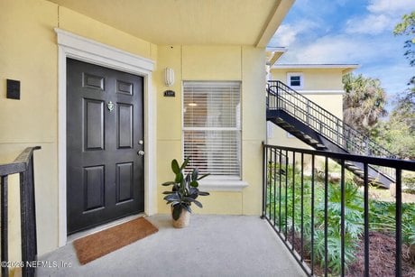 1800 The Greens Way Apt 1509