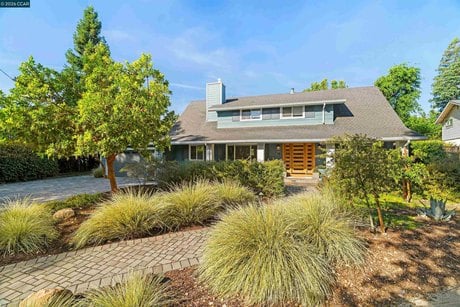 15 Wildwood Ct