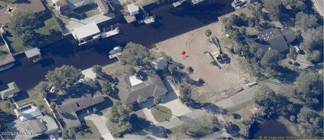 3322 Queen Palm Dr