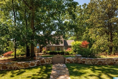 3685 Rockhill Rd