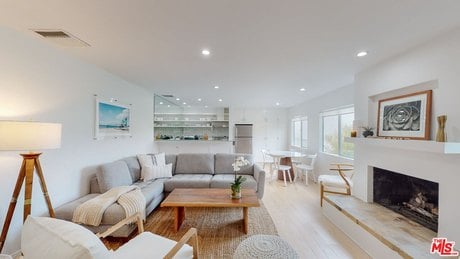 22626 Pacific Coast Hwy Apt 22