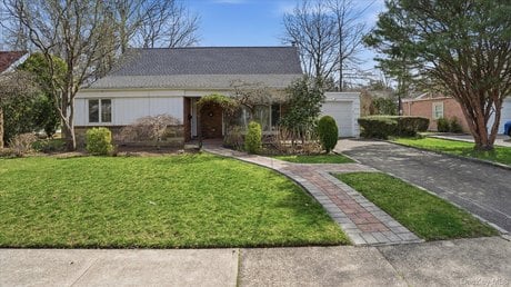 23 Hartley Rd