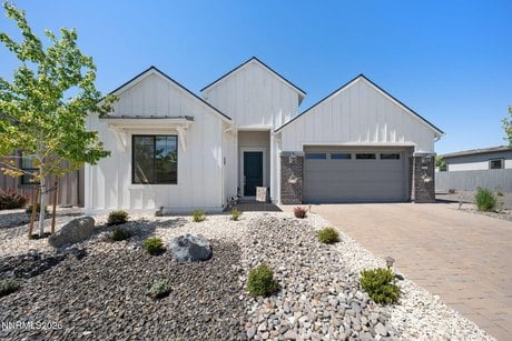 2233 Paint Horse Dr