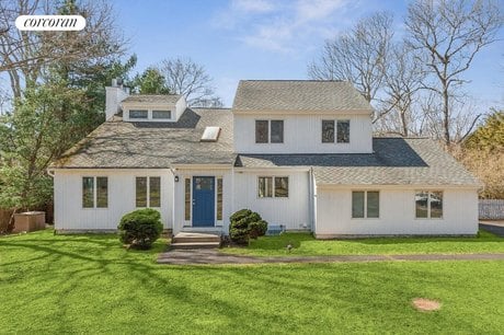 7 White Oak Ln