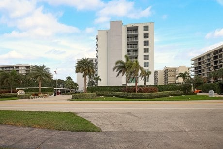 3450 S Ocean Blvd Apt 106