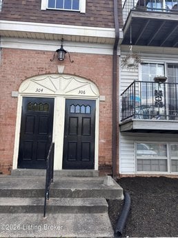 306 Chanel Ct Apt 4
