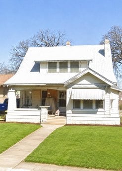 105 E 6th St