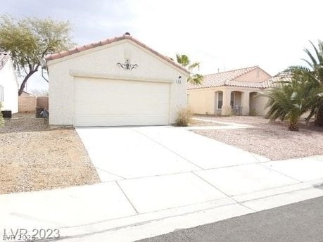 820 Tollbrook Way