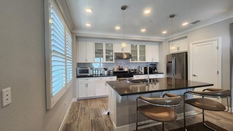 1068 Bigleaf Pl Unit 402