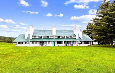 261 Village Green Dr Unit 10C