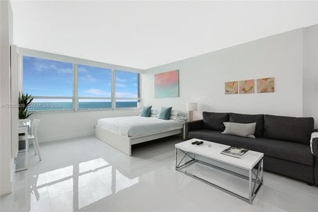 5445 Collins Ave Apt 928