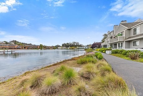 6058 Shelter Bay Ave