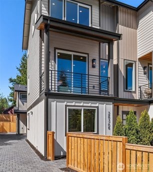 2836 NW 73rd St Unit B