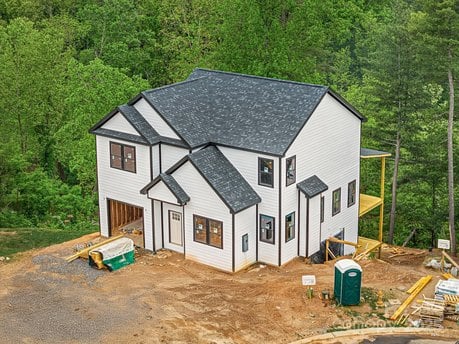 920 Newport Ct