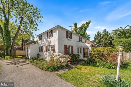 9 Barleycone Ln