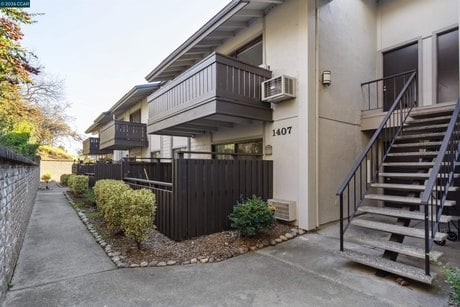 1407 Marchbanks Dr Apt 3