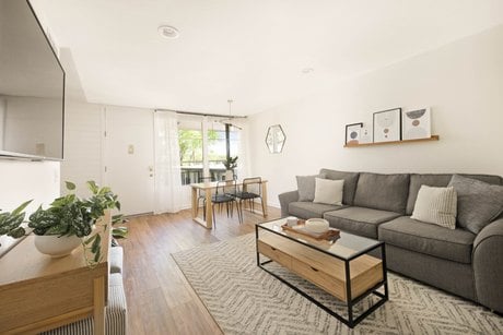 3831 West End Ave Apt 20