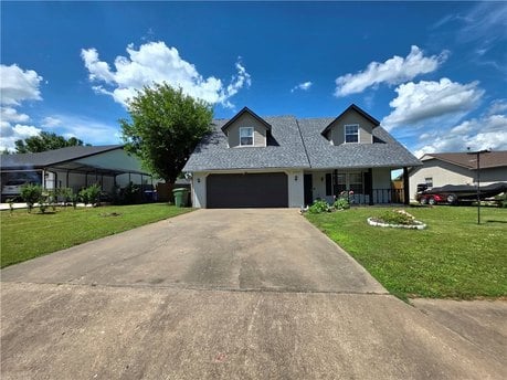 2705 W Sunset Dr