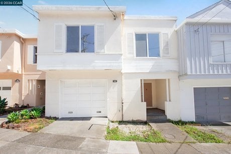 489 Bella Vista Way