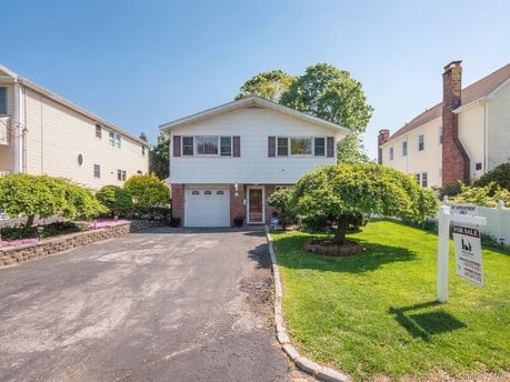 31 Stevenson Ave