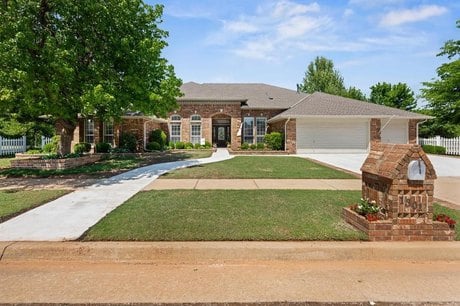 1501 NW 198th St