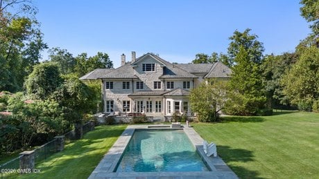 44 Hunting Ridge Rd