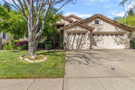 1364 Copping Ct