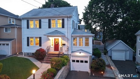 31 Puritan Ln